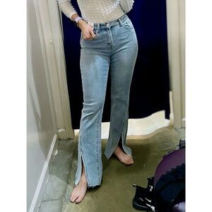 BBJ LOS ANGELES WOMEN'S BLUE JEANS LIGHTWASH SPLIT HEM FLARE Sz 3 (26)